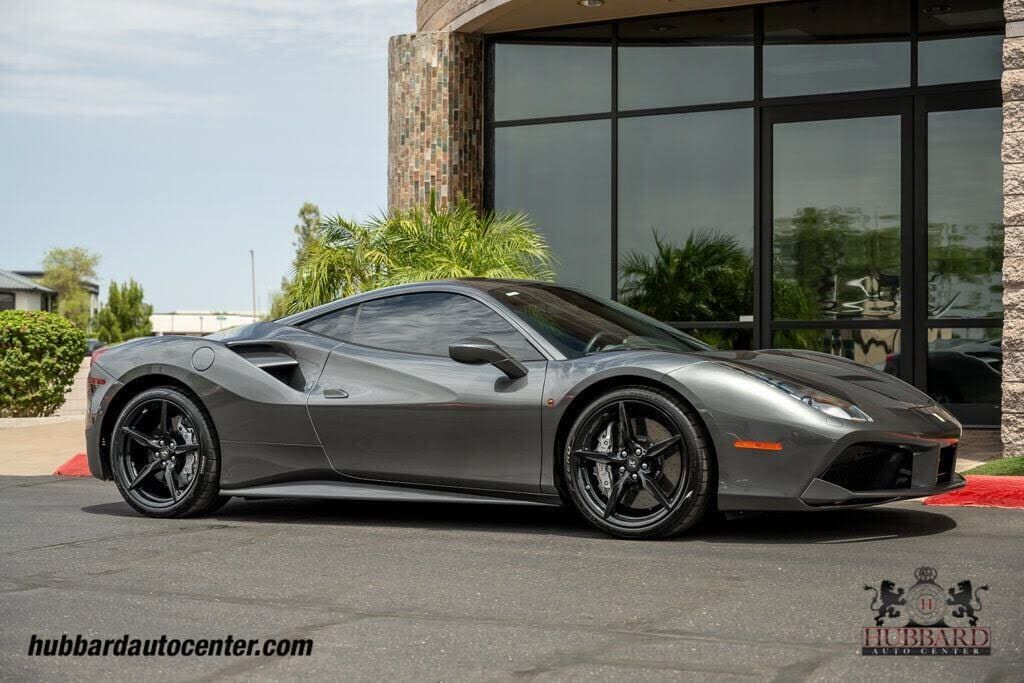 2017 FERRARI 488 GTB