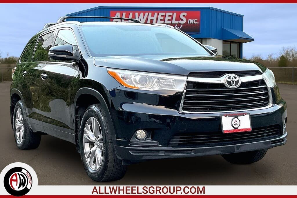 2014 TOYOTA Highlander