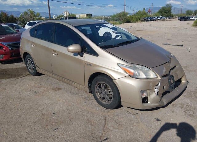 2011 TOYOTA PRIUS