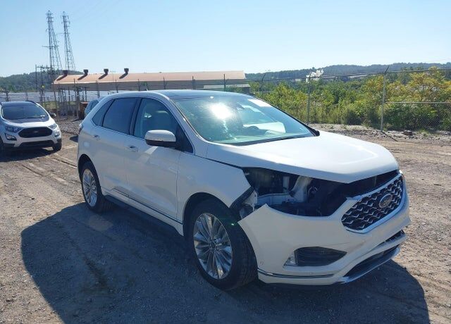 2022 FORD Edge
