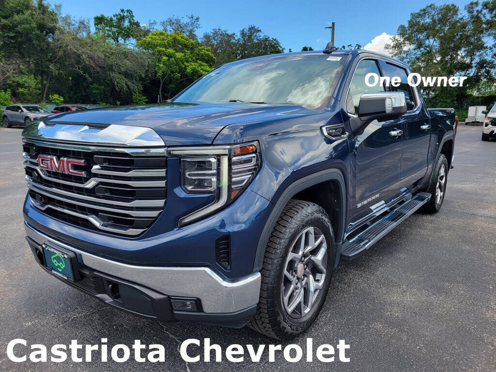 2023 GMC Sierra
