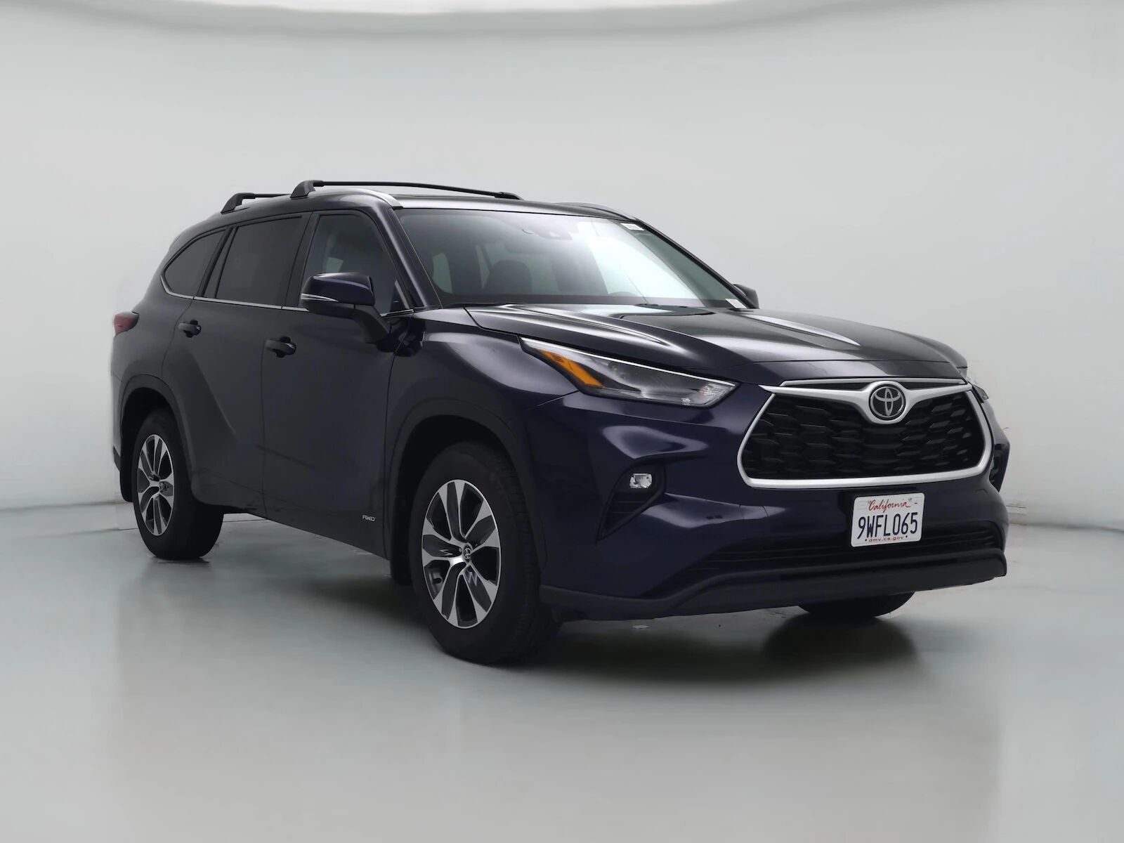 2025 TOYOTA Highlander