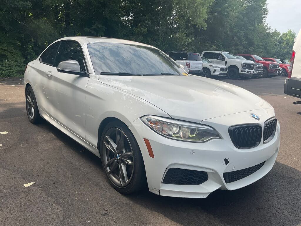 2016 BMW M2