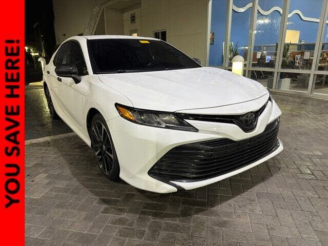 2020 TOYOTA Camry