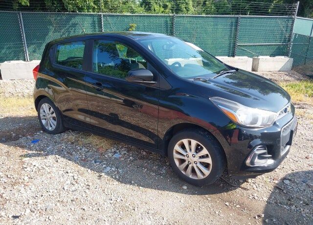 2017 CHEVROLET Spark