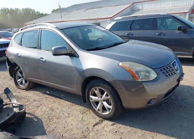 2010 NISSAN Rogue