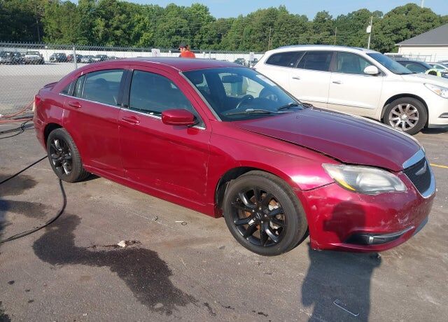 2014 CHRYSLER 200