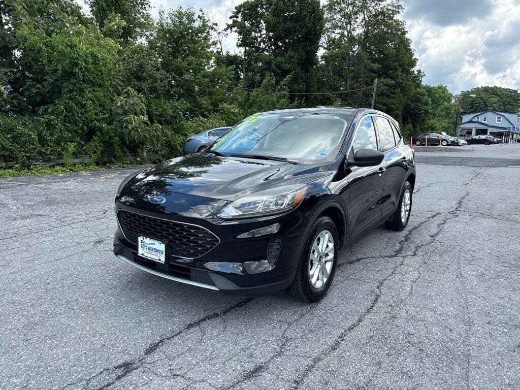2022 FORD Escape