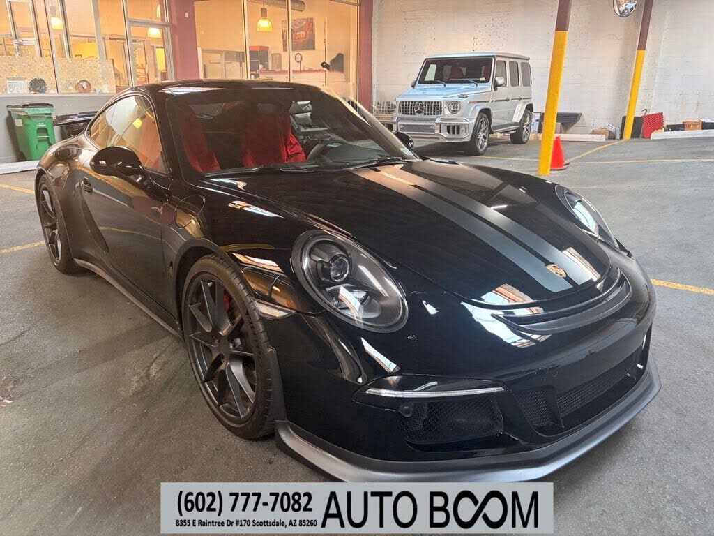 2016 PORSCHE 911