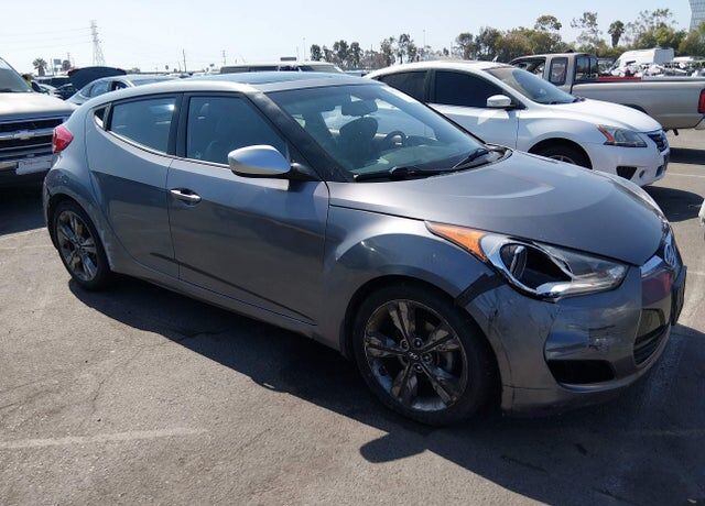 2016 HYUNDAI Veloster