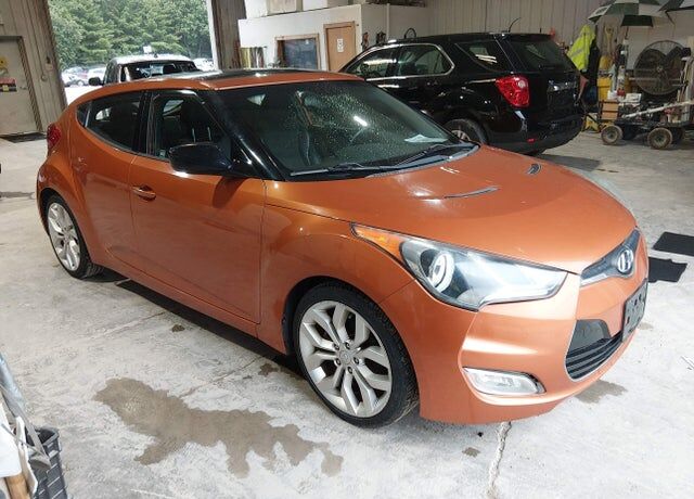 2012 HYUNDAI Veloster