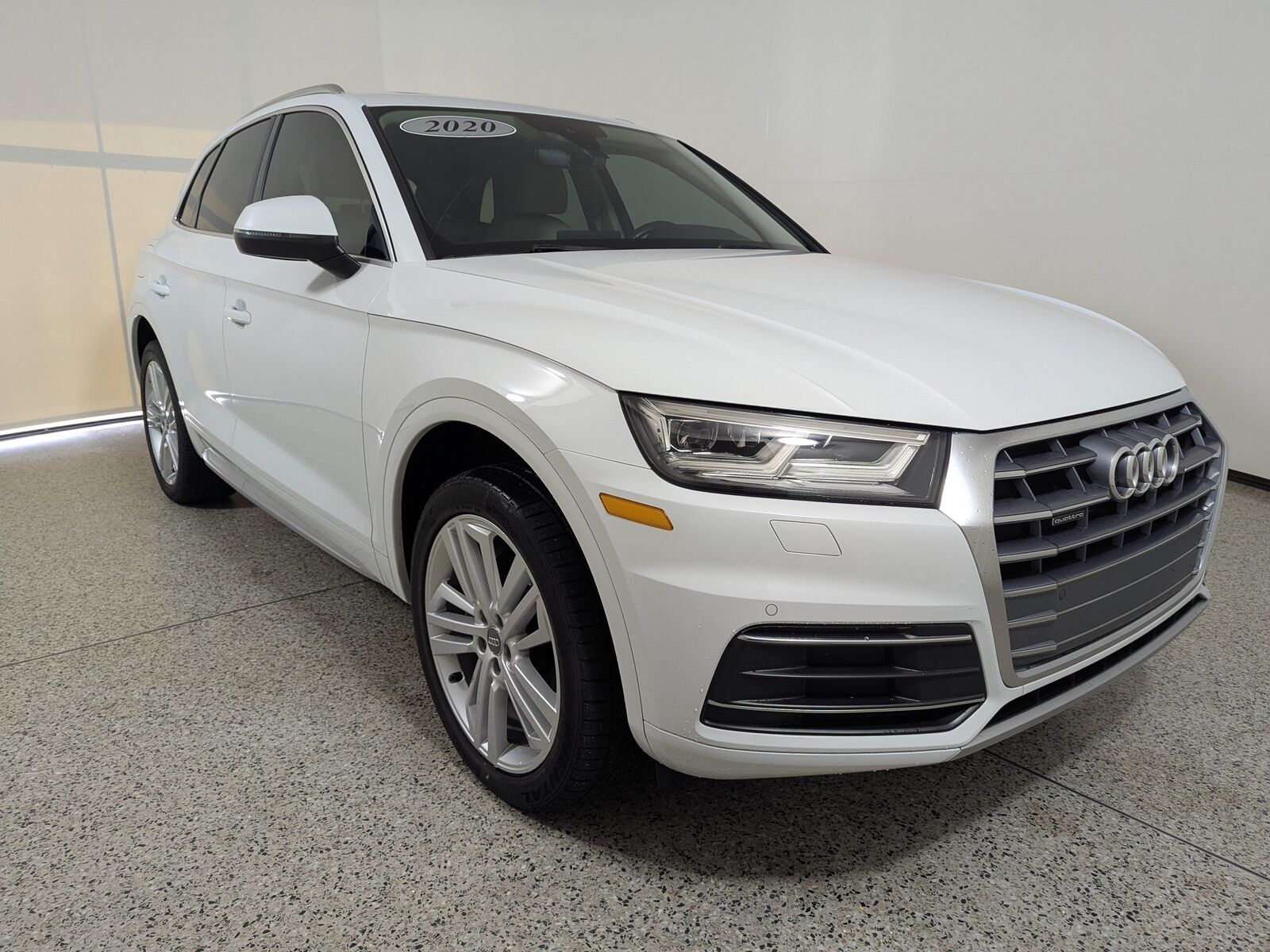 2020 AUDI Q5