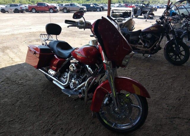 2012 HARLEY DAVIDSON Street Glide 103