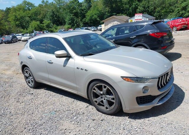 2017 MASERATI Levante