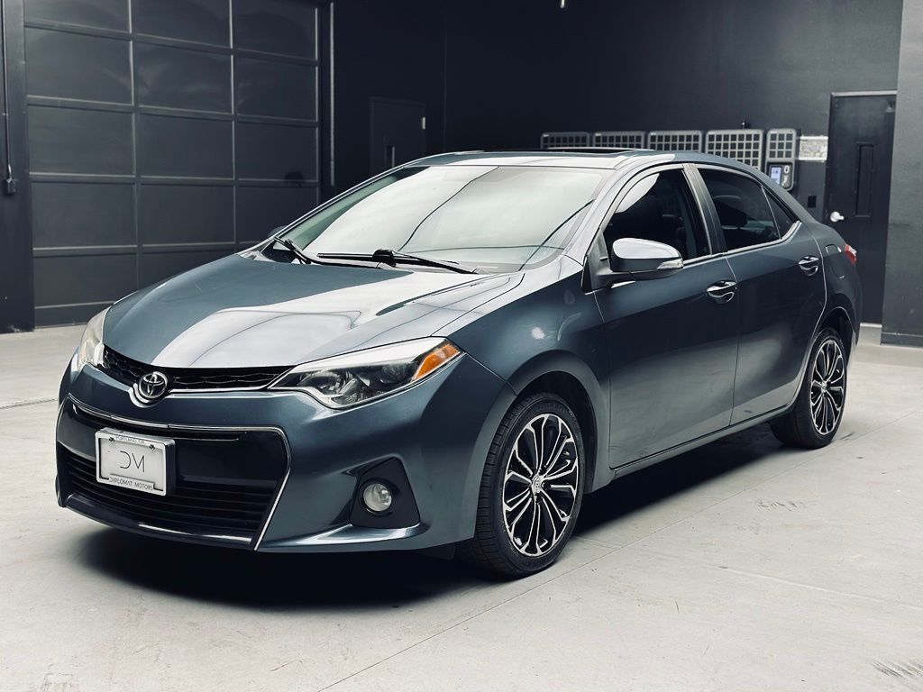 2016 TOYOTA Corolla