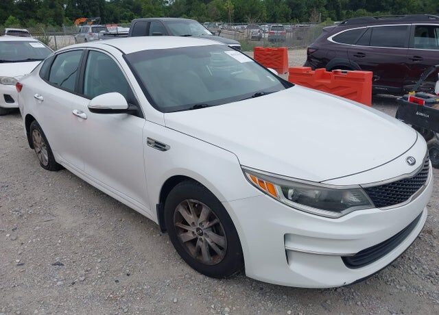 2017 KIA Optima