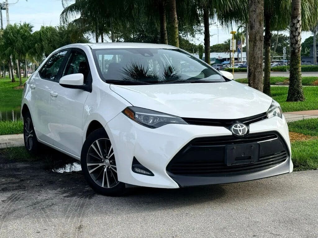 2017 TOYOTA Corolla