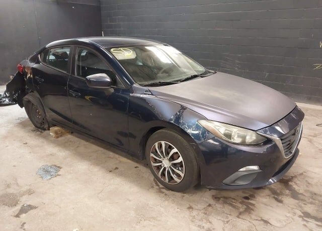 2015 MAZDA Mazda3