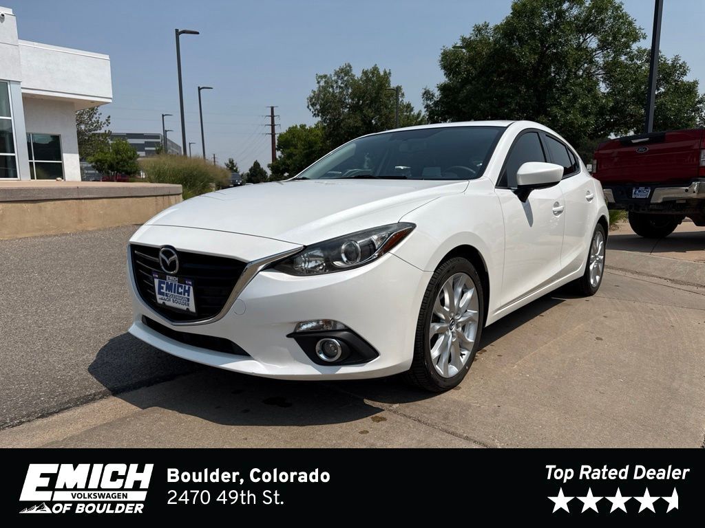 2016 MAZDA Mazda3