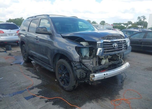 2018 TOYOTA Sequoia