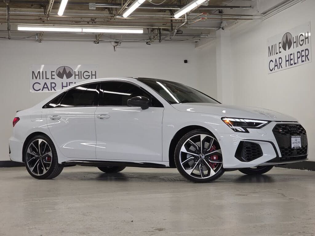 2024 AUDI S3