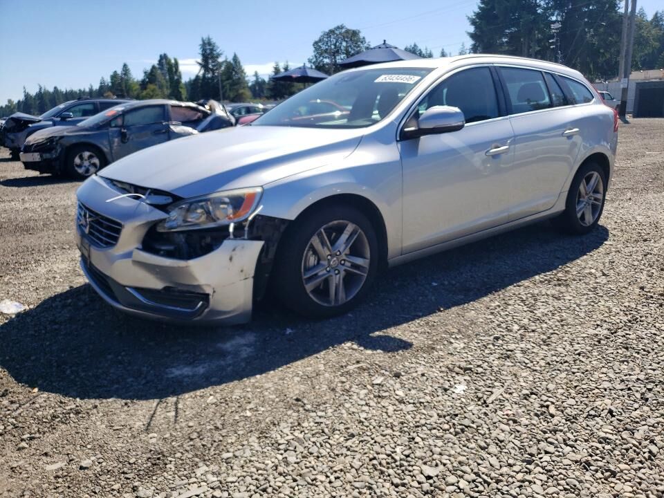 2015 VOLVO V60