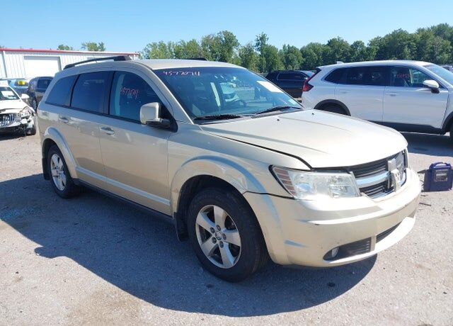2010 DODGE Journey