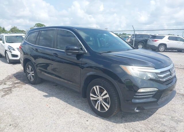 2017 HONDA Pilot