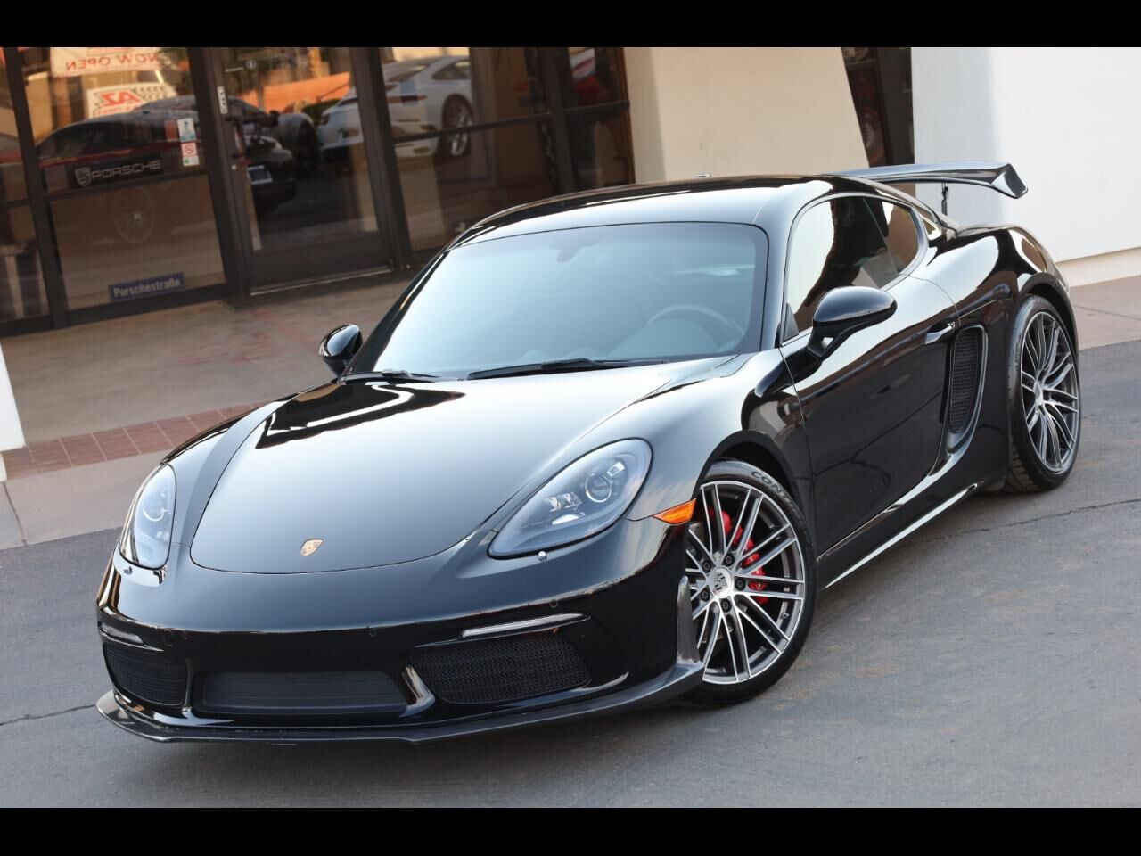 2017 PORSCHE Cayman