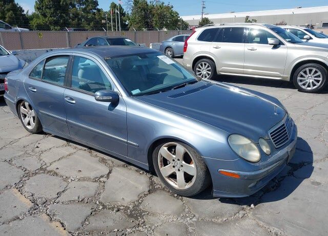 2004 MERCEDES-BENZ E-Class