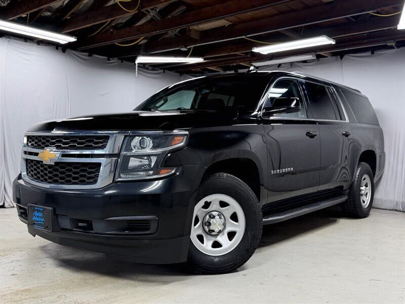 2018 CHEVROLET Suburban