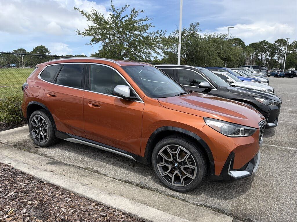 2023 BMW X1