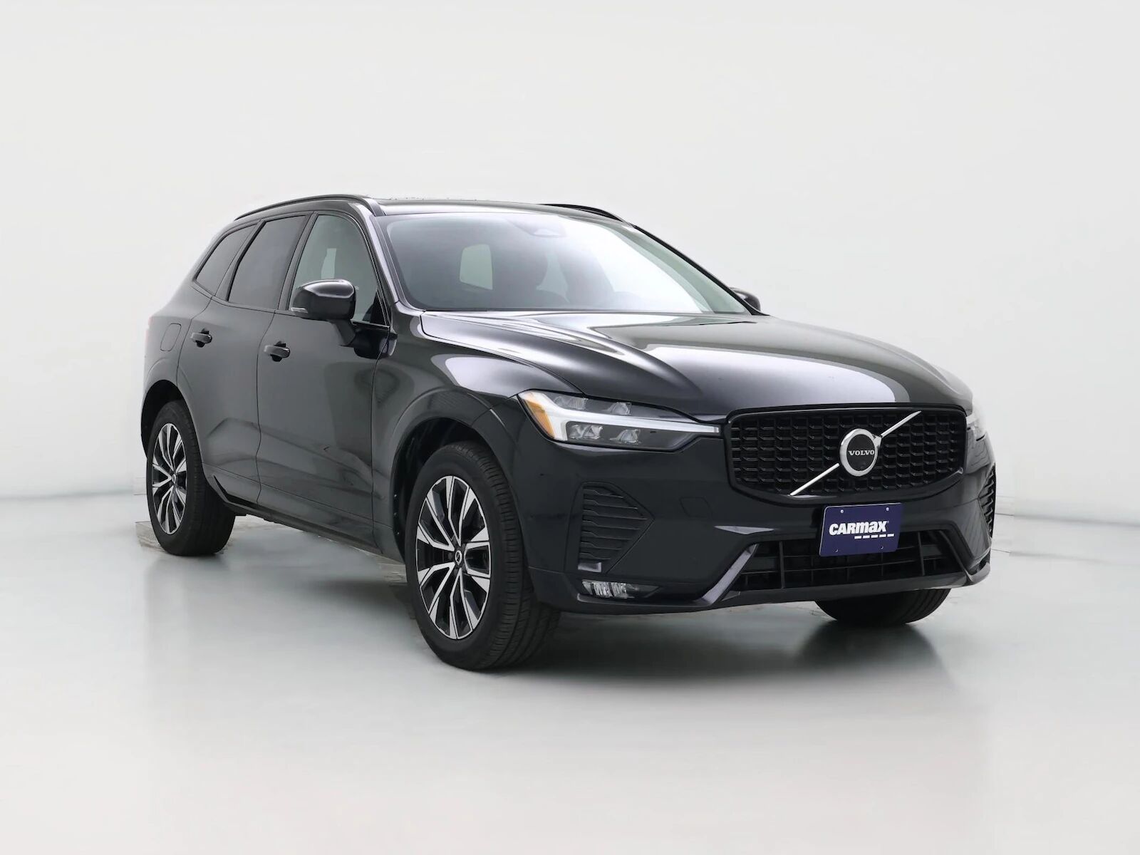 2023 VOLVO XC60