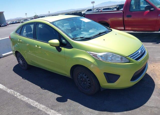 2012 FORD Fiesta