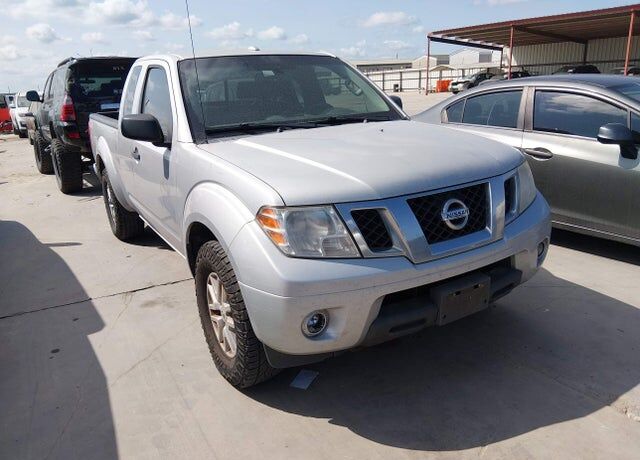 2017 NISSAN Frontier