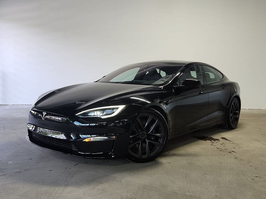 2024 TESLA Model S