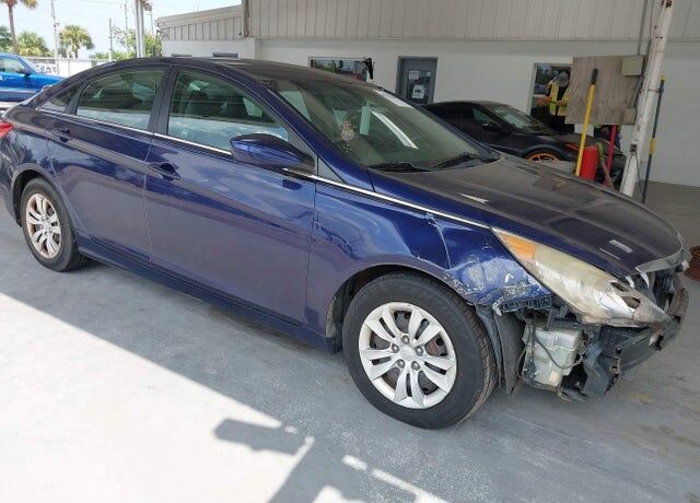 2013 HYUNDAI Sonata