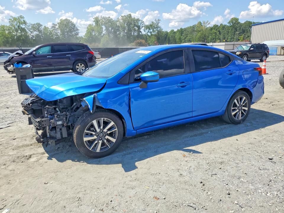 2020 NISSAN Versa