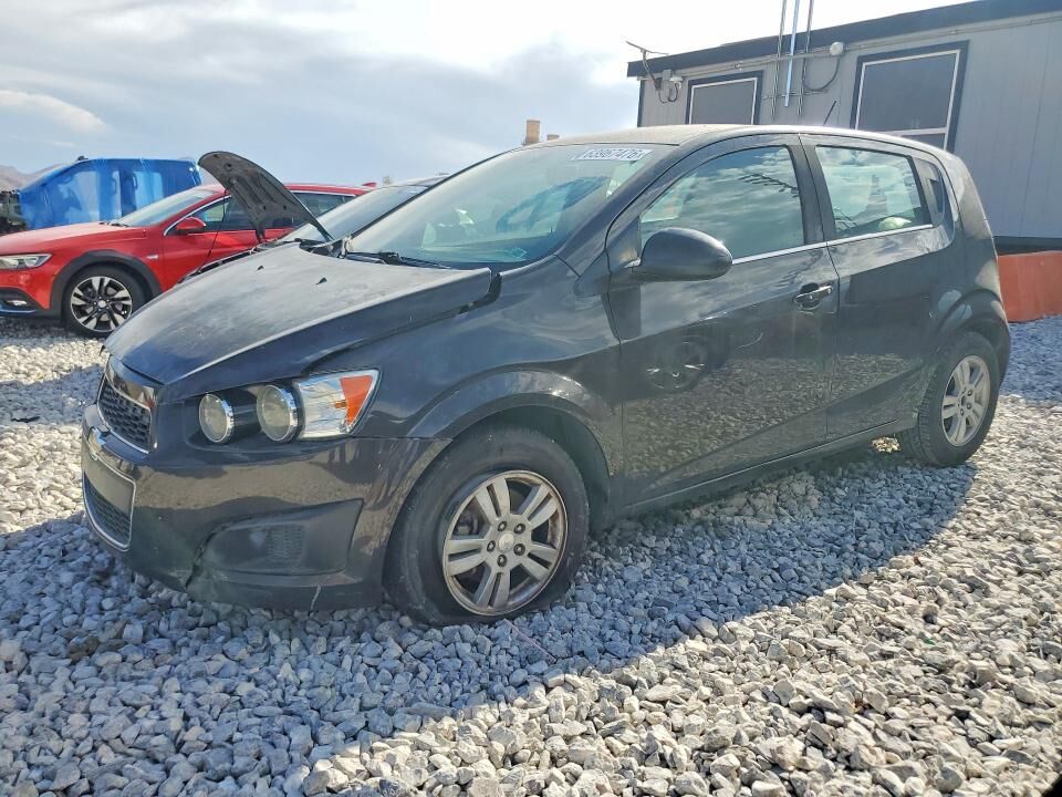 2015 CHEVROLET Sonic