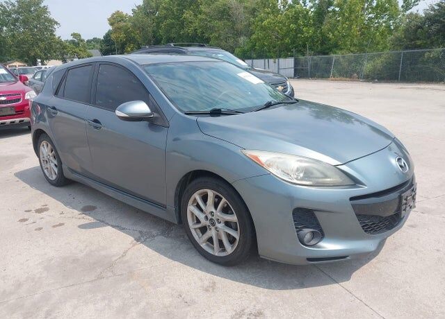 2013 MAZDA Mazda3