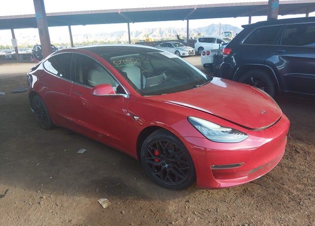 2018 TESLA Model 3