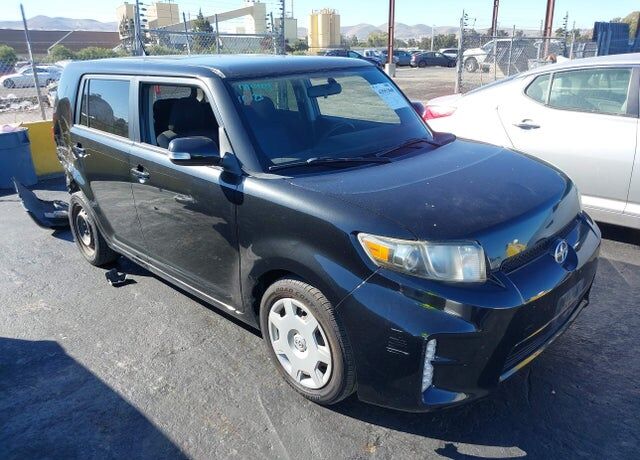 2013 TOYOTA SCION