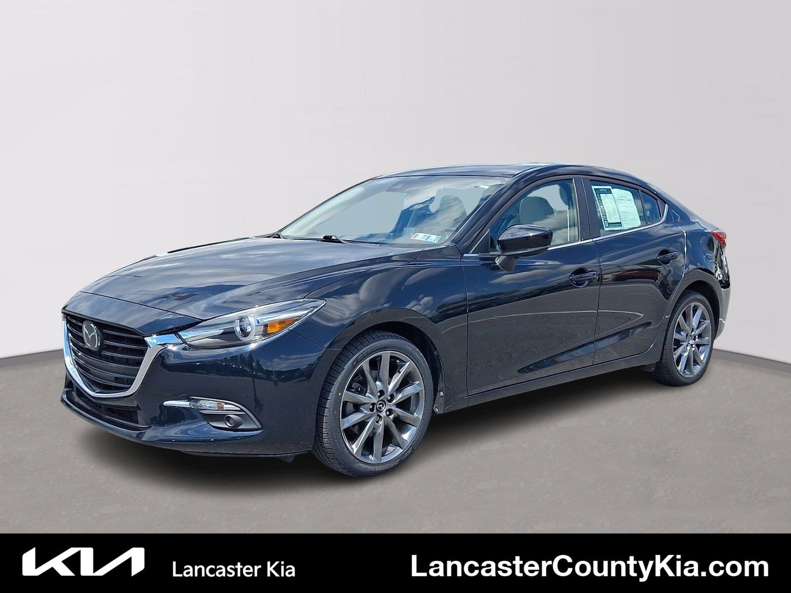 2018 MAZDA Mazda3
