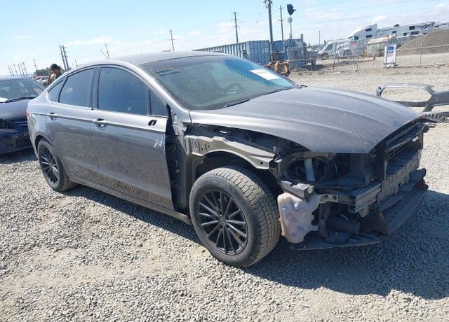 2013 FORD Fusion