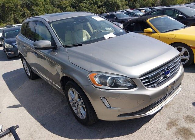 2015 VOLVO XC60
