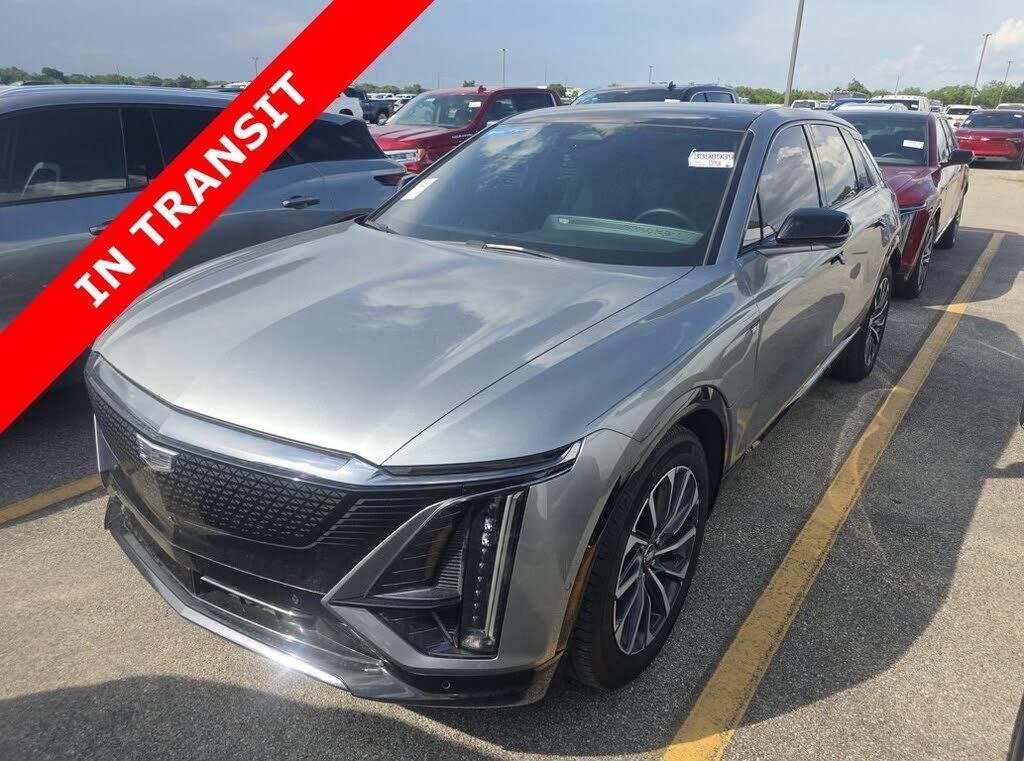 2024 CADILLAC Lyriq