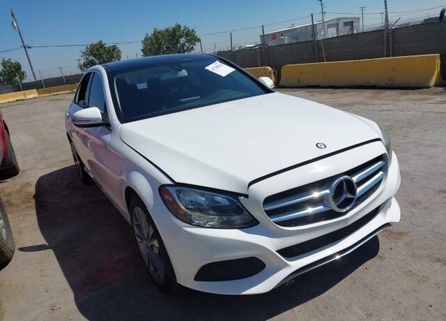 2015 MERCEDES-BENZ C-Class
