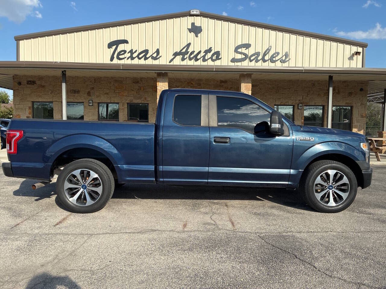 2017 FORD F-150