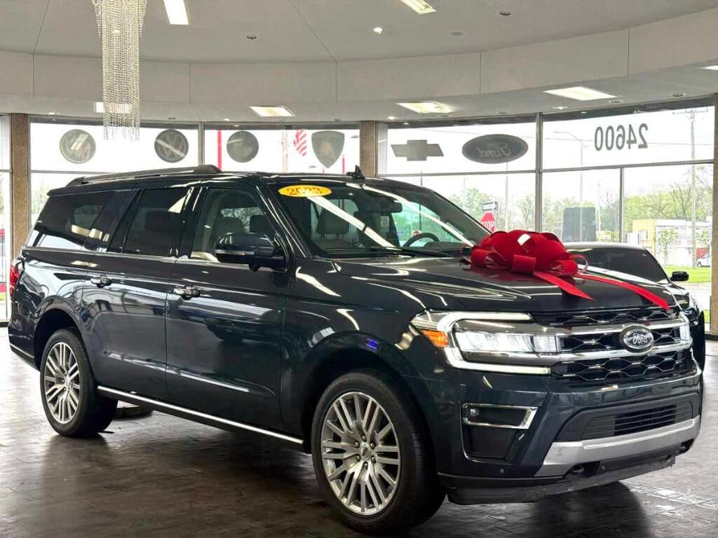 2023 FORD Expedition