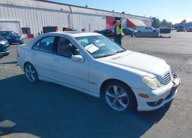 2006 MERCEDES-BENZ C-Class